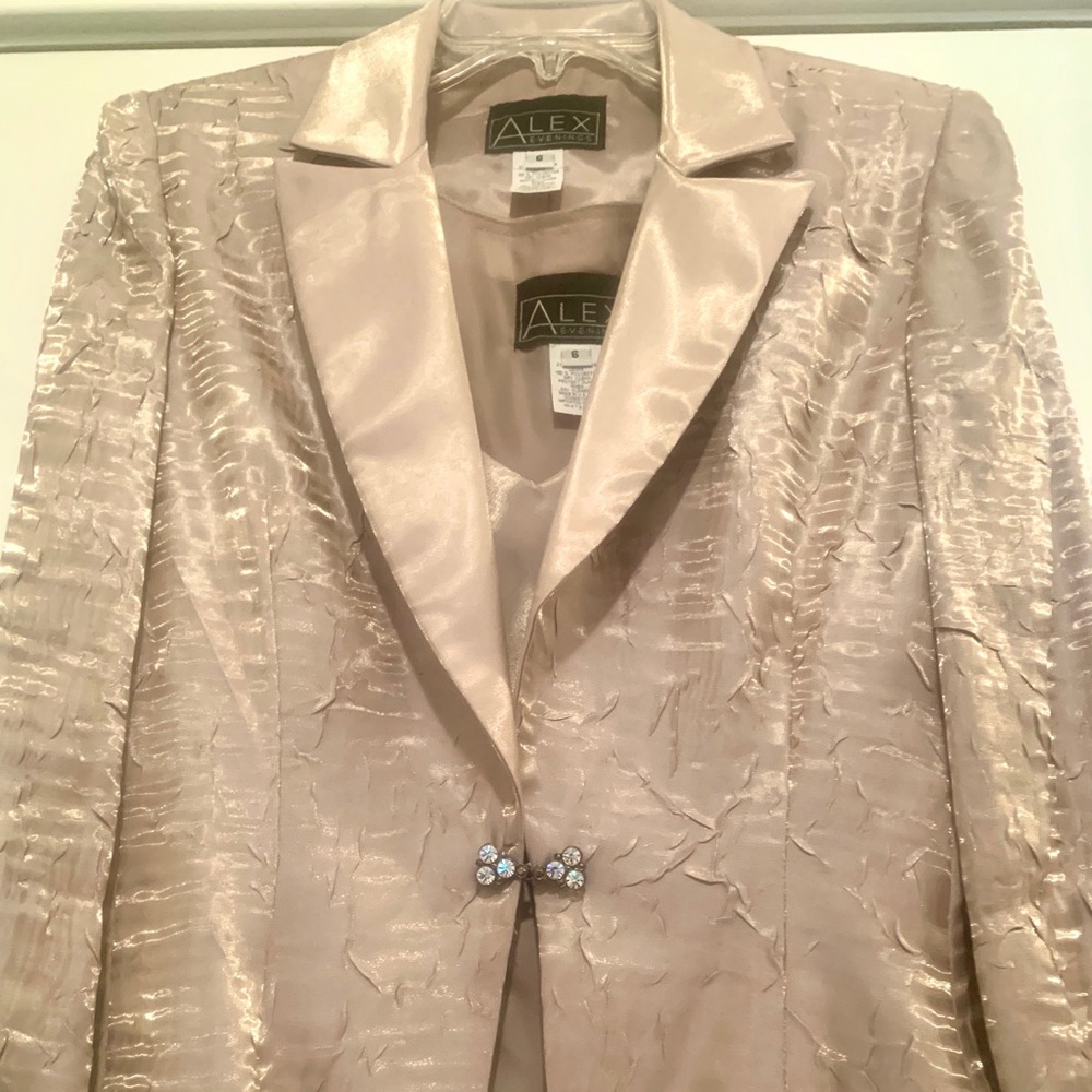 Mother of the Bride/Groom Dress